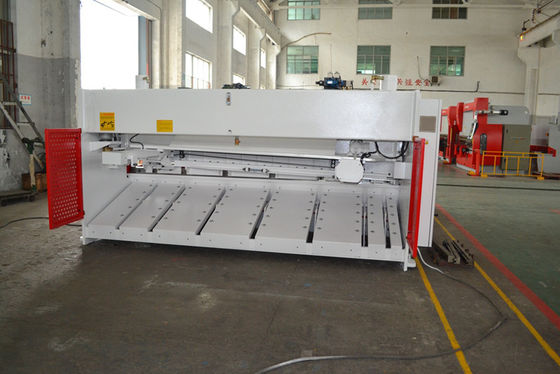macchina di taglio idraulica E21sNC di CNC di 16mm per il piatto 6Meters per il taglio di metalli