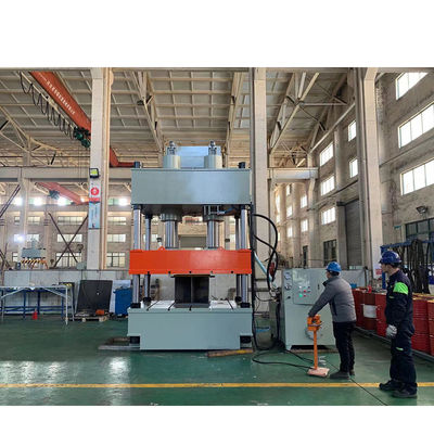Linea di produzione di 500 di Ton Hydraulic Press Machines 4 della colonna parti di automobile 1250mm